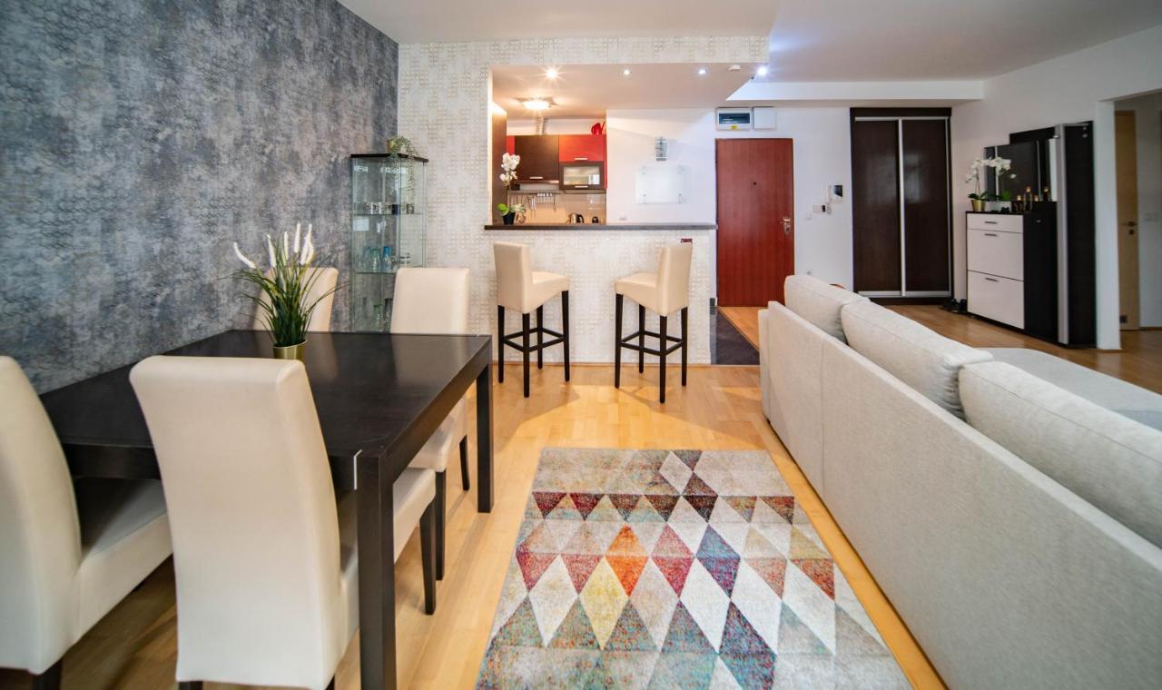 Free Parking! Soho Budapest 101, 4 Ppl, Ac, Superfast Wifi, Tv Exterior foto